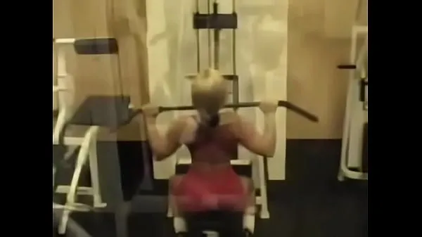 Tonton Nicole "Coco" Austin Workingout Video baharu