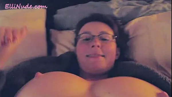 Podívejte se na self shot as I masturbate and cum in bed nová videa