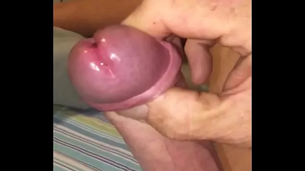 观看 Uncut Cock 个新视频