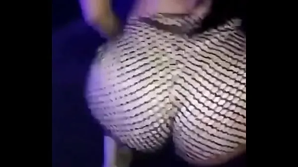 Yeni Videolar first time mu strip club ku states hure rikati donhedzera musika izleyin