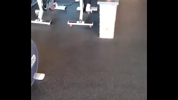 Podívejte se na SEE THRU TIGHTS AT GYM PT2 nová videa