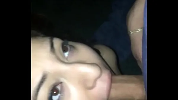 Pozrite si Beautiful Latina blowjob čerstvé videá