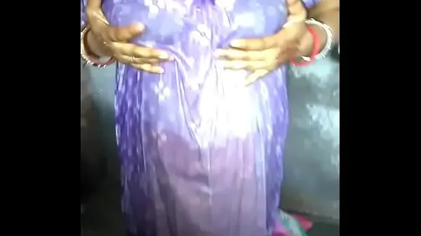 horny aunty nude bath in bathroom her erotic body to boy friend ताजा वीडियो देखें