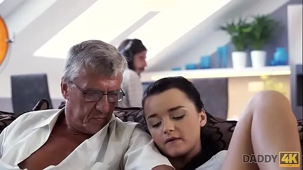 Se DADDY4K. Do you prefer the computer or your girlfriend? And she friske videoer