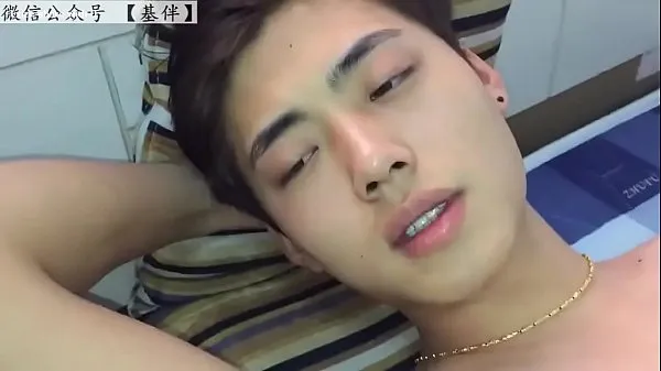 Asian twink wank compilation تازہ ویڈیوز دیکھیں