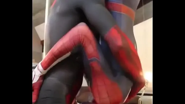 スパイダーマンフェラ新鮮なビデオをご覧ください