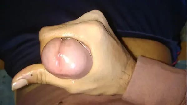 Playing with my dick huge cum shot تازہ ویڈیوز دیکھیں