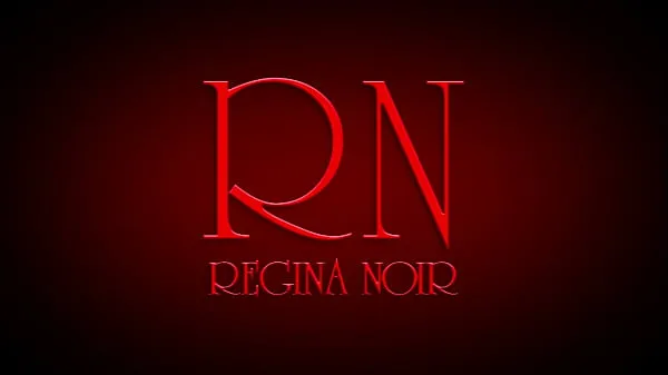 Tonton Video Regina Noir Dance on the bed Striptease in hotel. Hotel maid baru