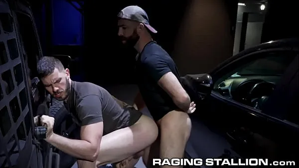 Guarda RagingStallion - Vander Pulaski è farcito con un palo crudo di Hunk muscolosinuovi video