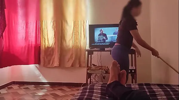 Assista a Minha empregada sexy fode e sacode a bunda bonita comigo em troca de dinheiro - eu aproveito sua necessidade de ser capaz de foder com ela enquanto seu marido espera por ela em casa vídeos recentes