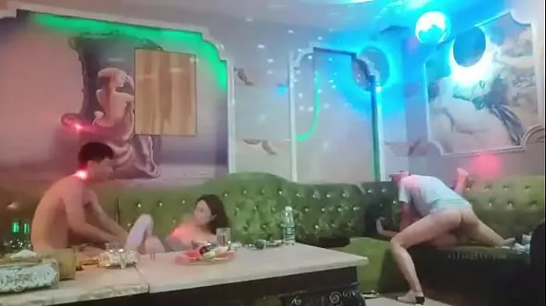 Regardez chinois ktv coquins sexe de groupe assis dame nouvelles vidéos