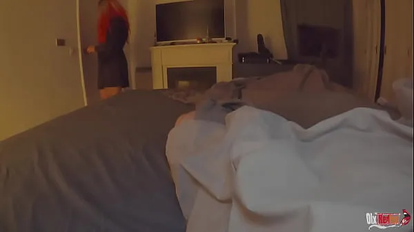 Guarda La matrigna condivide la camera da letto con il figliastro arrapato Si fa fare pompini e sesso con una calda MILF (sottotitoli in inglesenuovi video