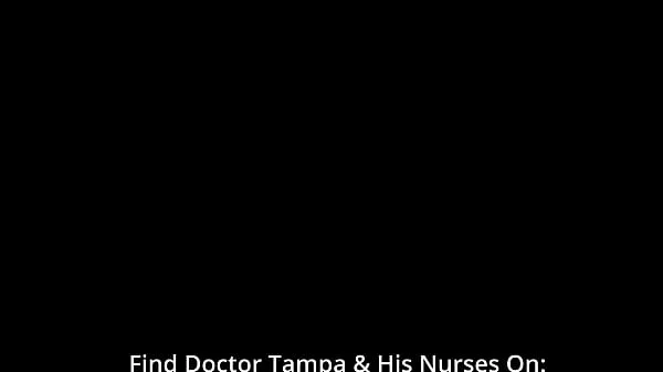 Titta på Mira Monroe Masturbates With Hitachi Wand In Car While She Waits On Her Friend, Doctor Tampa, To Return At HitachiHoes - Reup nya videor