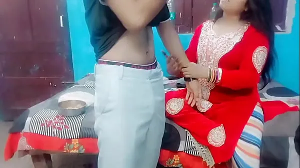 ดู My wife have a very hot and sexy मेरी बीबी के अंदर बहुत सेक्स भरा हुआ है xxxsoniya วิดีโอใหม่ๆ