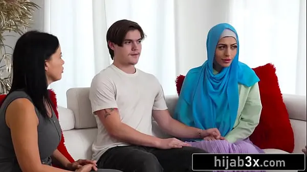 Regardez When Introducing Your Muslim Girlfriend To Parents Goes Wrong nouvelles vidéos